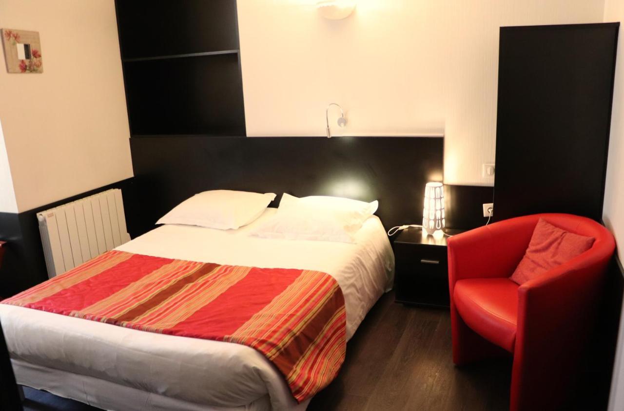 Hotel Restaurant Le Saint Augustin エクステリア 写真