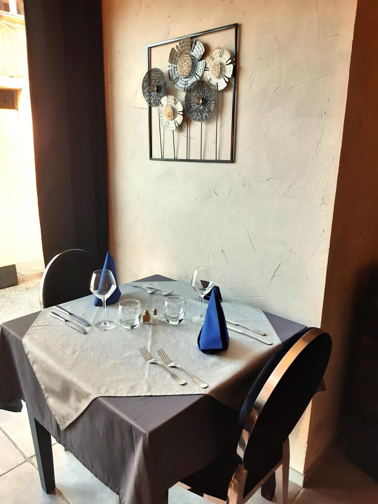 Hotel Restaurant Le Saint Augustin エクステリア 写真