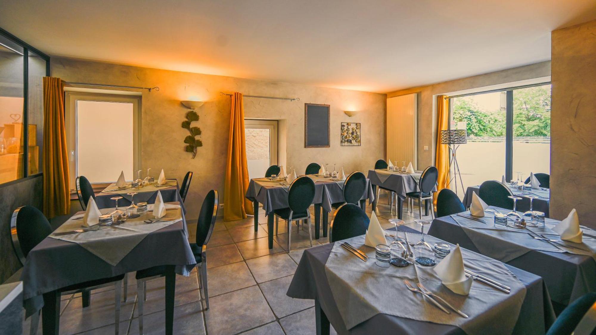Hotel Restaurant Le Saint Augustin エクステリア 写真